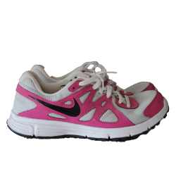 Basket fille Nike, 38 Nike 38 Chaussure Occasion Femme 5,00 €